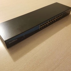 24 ports Fast Ethernet Switch DLink ES2124