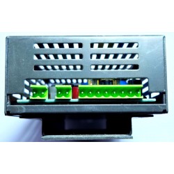Alimentatore switching professionale +5V +7,5V +12V -12V e 24VAC Alimentatore switching professionale +5V +7,5V +12V -12V e 24VAC