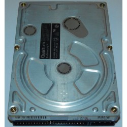 Hard Disk SCSI Quantum ProDrive LPS 105S da 100 MB