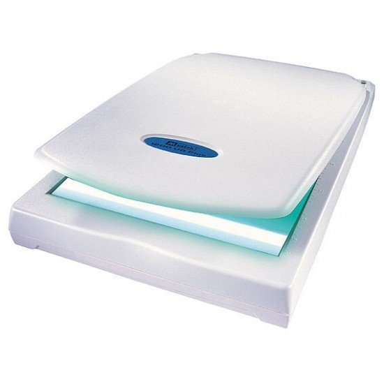 Mustek 1200 UB Plus desktop scanner Mustek 1200 UB Plus desktop scanner