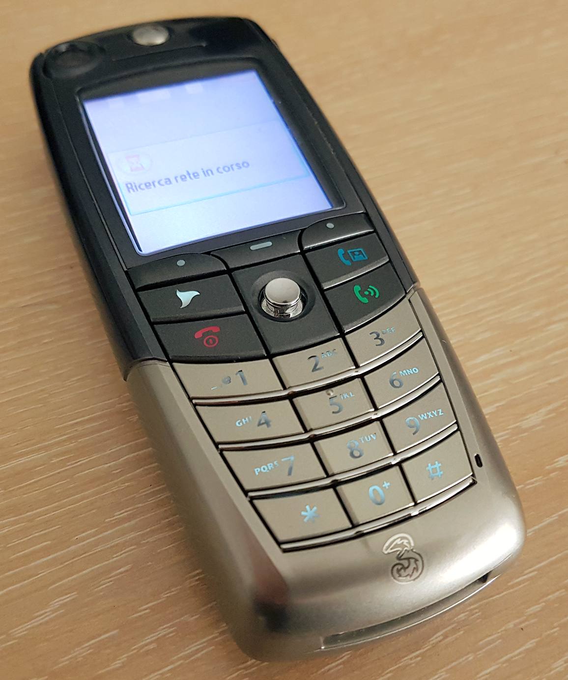 Telefono cellulare Motorola A835 H3G UMTS marcato 3 - A835